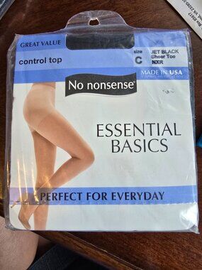 No nonsense "Essential Basics" Control Top Pantyhose - Jet Black - Size C - NWT